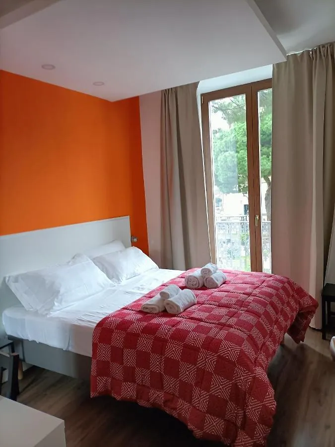 Luxury B&B Iolanda CTA Bed & Breakfast Catania