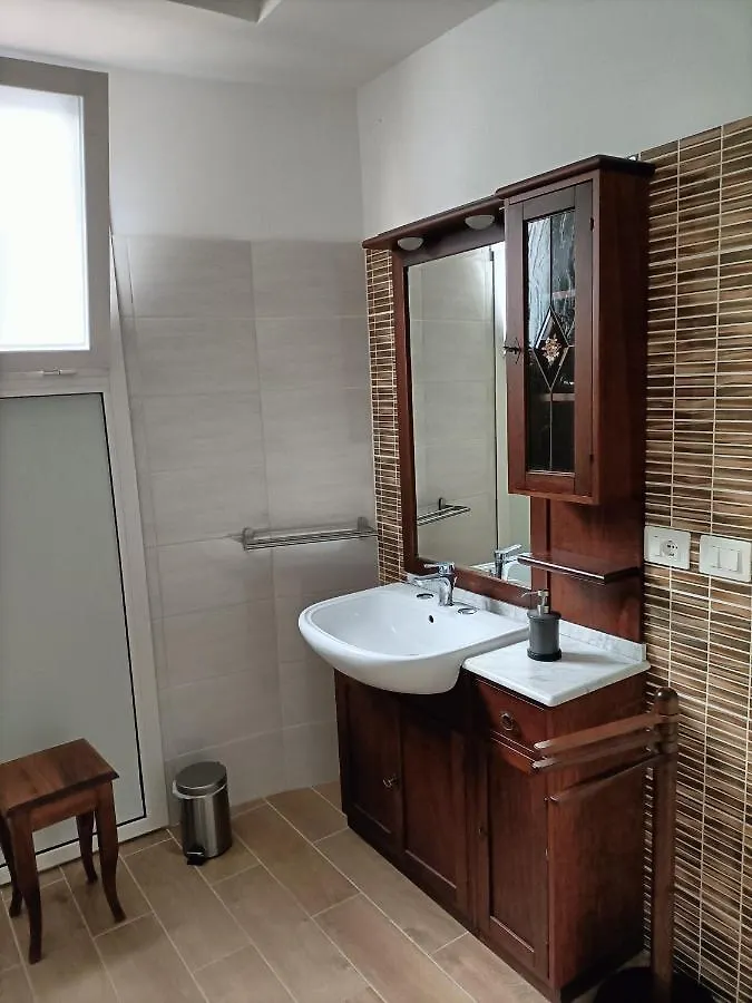 Luxury B&B Iolanda Katánie Bed & Breakfast