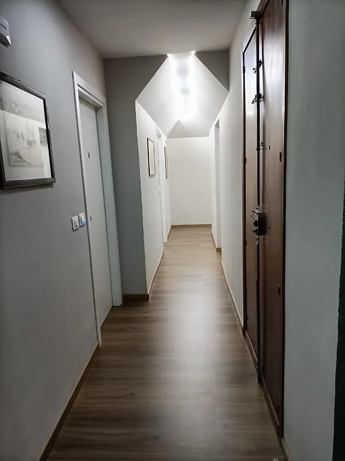 Luxury B&B Iolanda CTA 0*,