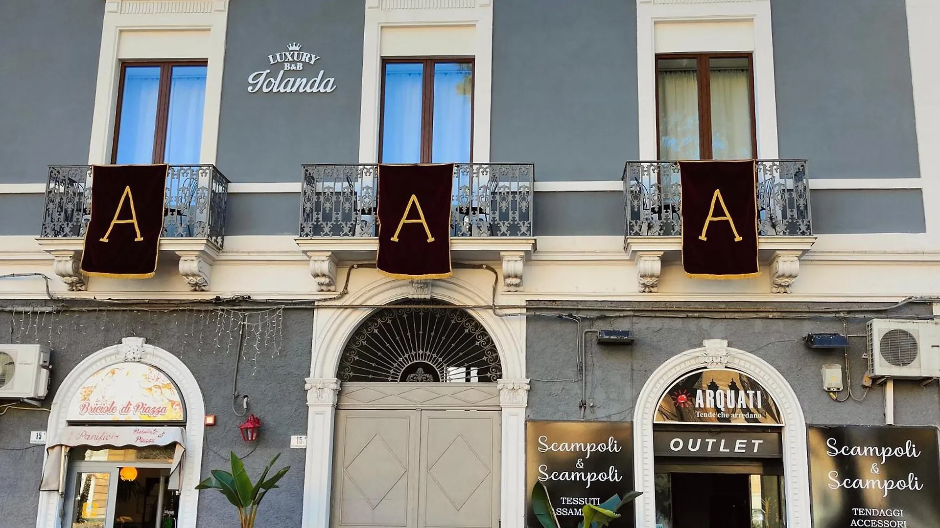 Bed & Breakfast Luxury B&B Iolanda CTA